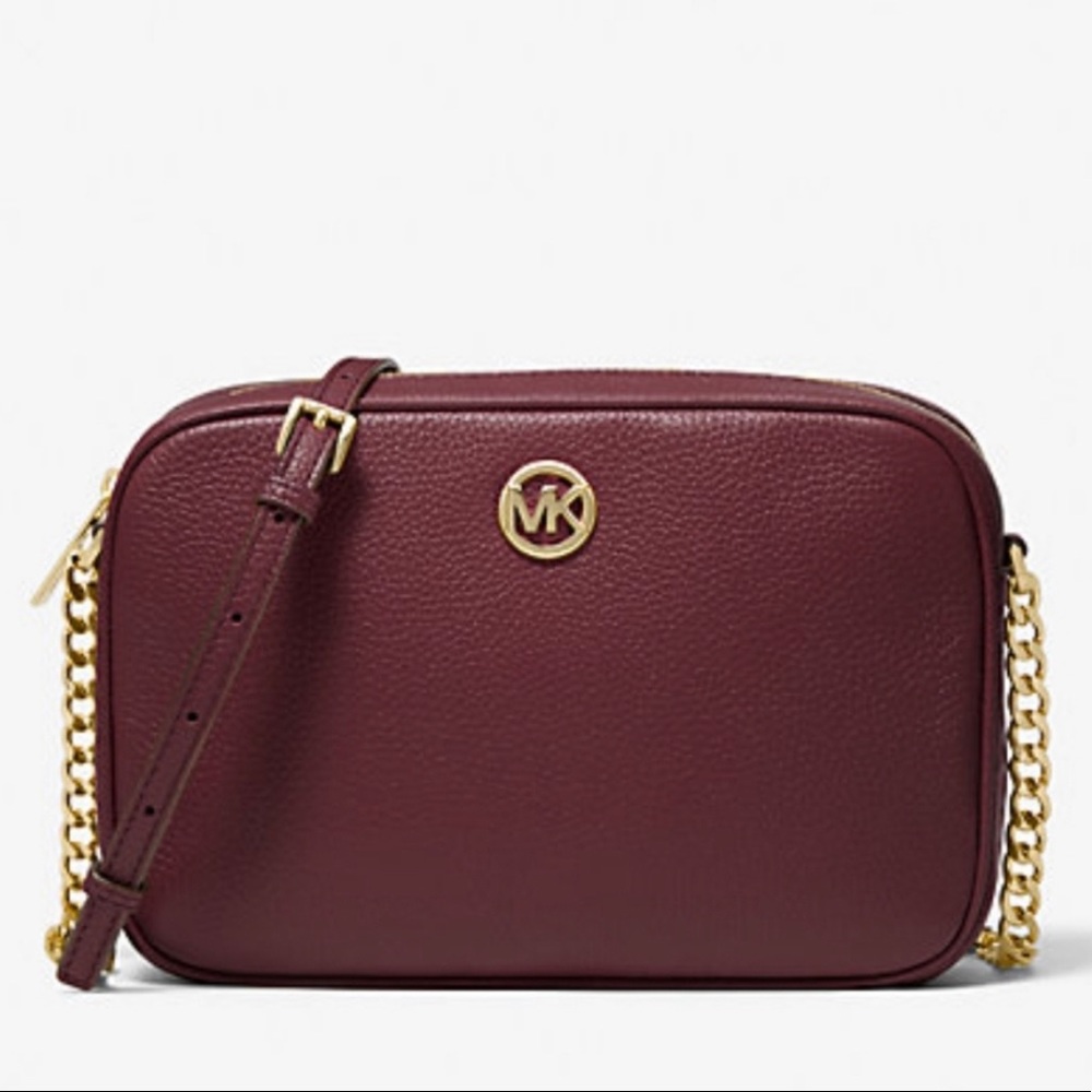 MICHAEL KORS DARK RED MAROON BURGUNDY CROSSBODY CAMERA HANDBAG GOLD HARDWARE